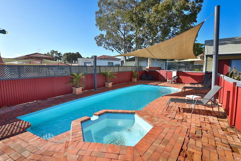 Wentworth Central Motor Inn - Darwin Holiday 3