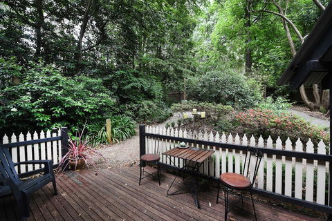 Cambridge Cottages Bed & Breakfast - Darwin Holiday 6