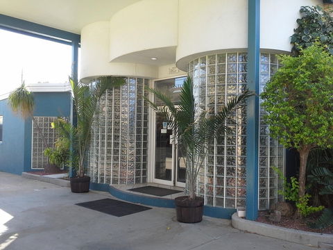 Gladstone Palms Motor Inn - Darwin Holiday 3