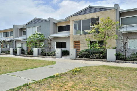 Amawind Rockingham Apartments - Darwin Holiday 1