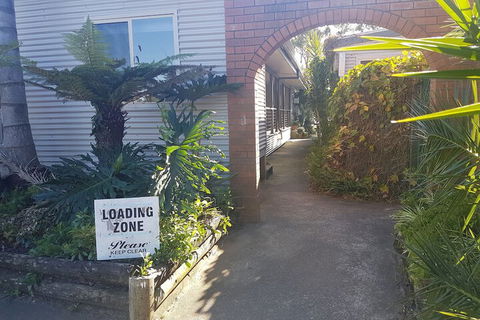 Bentley Waterfront Motel & Cottages - Darwin Holiday 4