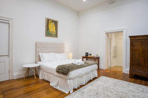 Roxburgh House Apartments - Darwin Holiday 1