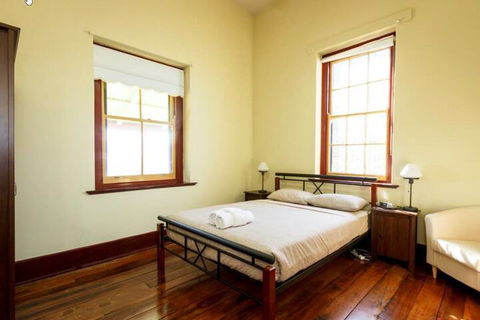 Fremantle Colonial Cottages - Darwin Holiday 6