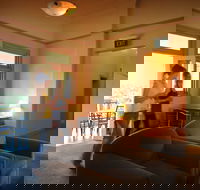 Hotel Victoria - Griffith - Darwin Holiday