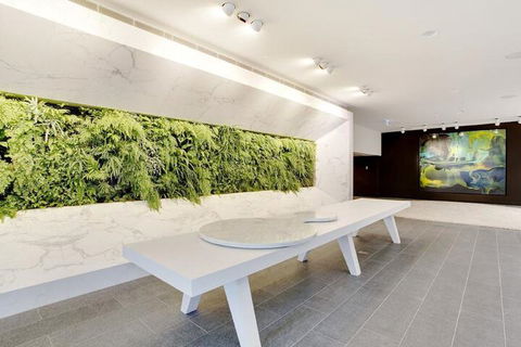 Corporate Keys Elm - Darwin Holiday 5