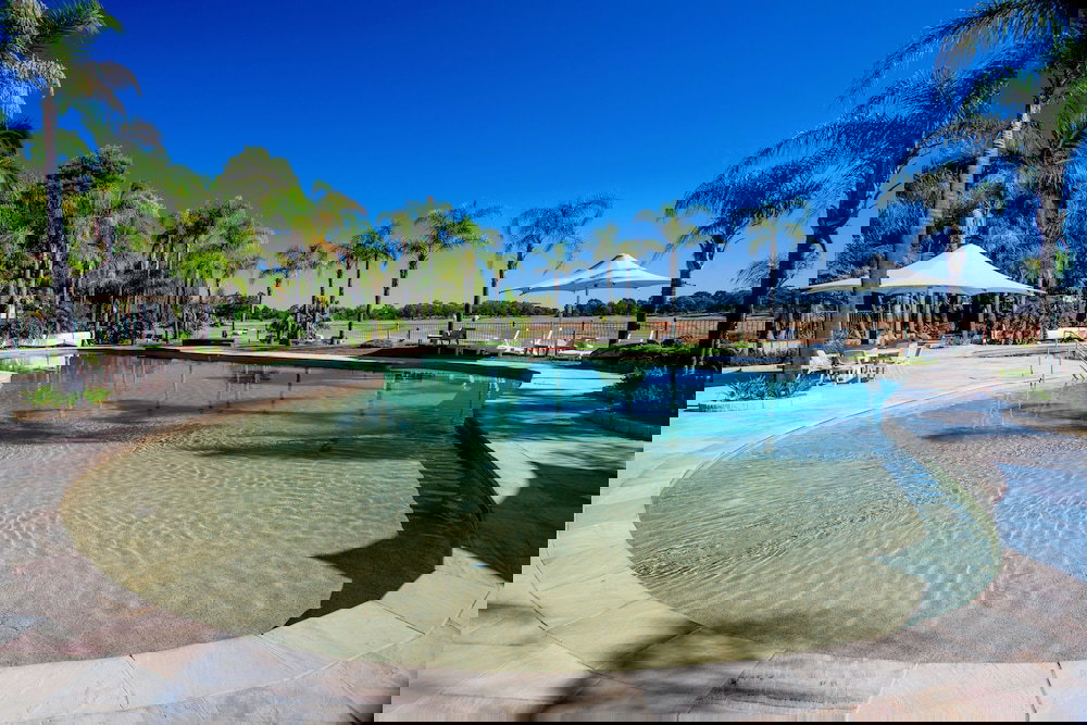 Piangil VIC Darwin Holiday