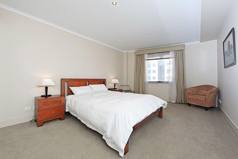 Accommodate Canberra - The Avenue - Darwin Holiday 1