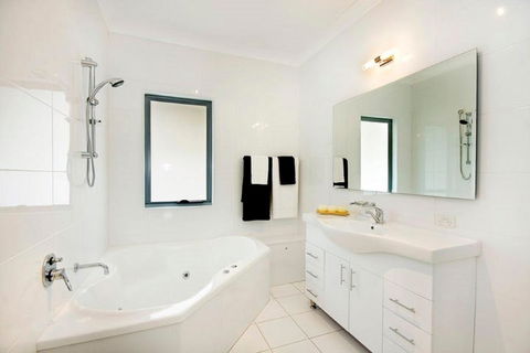 The Beach Townhouse - Darwin Holiday 2