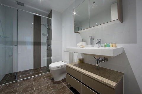 Accommodate Canberra Manhattan On The Park - Darwin Holiday 1
