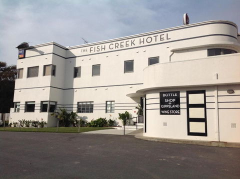 Fish Creek Hotel - Darwin Holiday 5