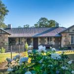 Stoneleigh Cottage Bed & Breakfast - Darwin Holiday 0