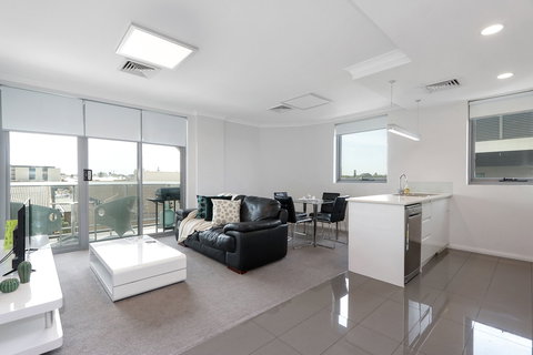 188 Apartments - Darwin Holiday 2