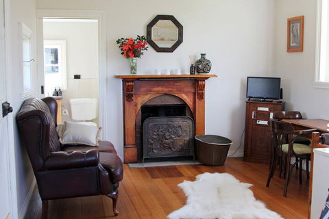 Wines For Joanie Cottage - Darwin Holiday 7