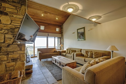 Alpine Woodsmoke - Darwin Holiday 2