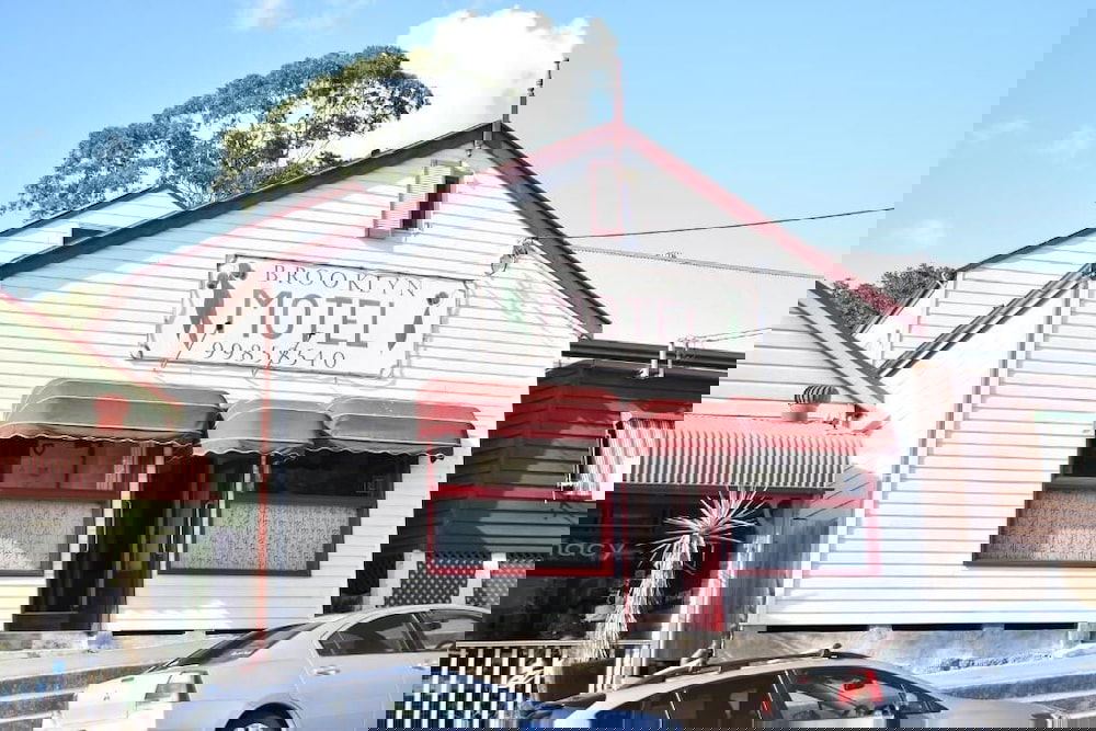 Brooklyn NSW Darwin Holiday