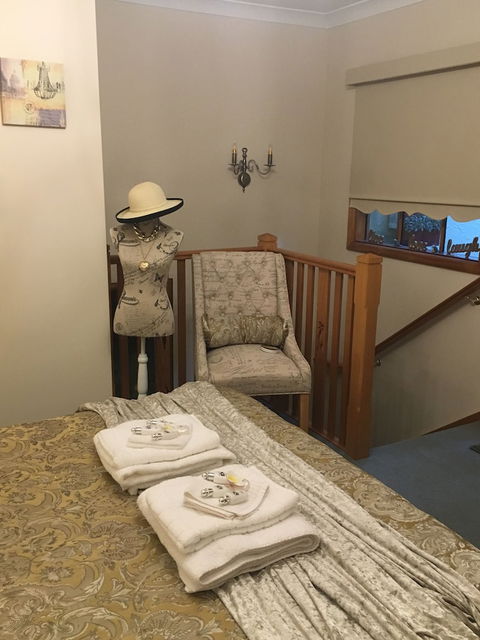 Mountain Lodge - Darwin Holiday 2