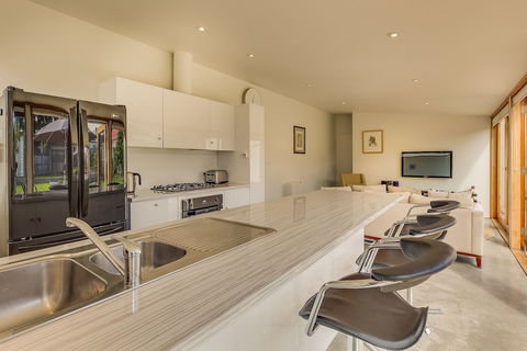 Brampton Cottage - Darwin Holiday 3