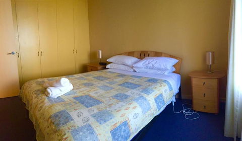 Horizons Beachfront Apartment - Darwin Holiday 1