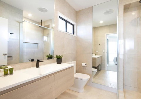 103 Noosa Parade - Darwin Holiday 3