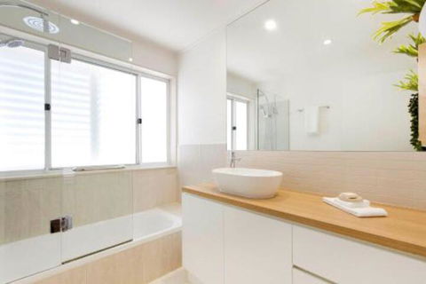 32 Park Crescent - Darwin Holiday 5