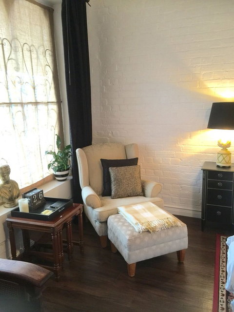 Chiltern Cottage & Indigo Suite - Darwin Holiday 1