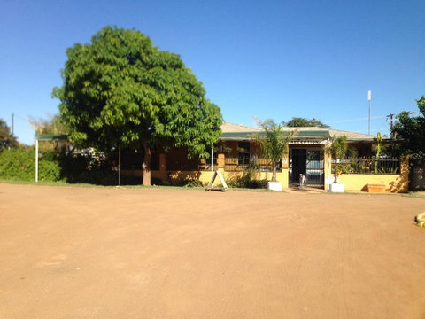 Carnarvon Caravan Park - Darwin Holiday 4