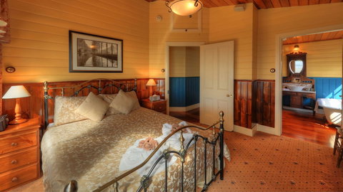 Island View Spa Cottage - Darwin Holiday 4