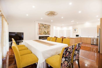 The Art House - Darwin Holiday 2