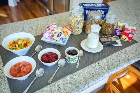 Glenelg On King Bed & Breakfast - Darwin Holiday 4