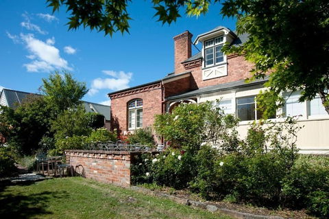 Lowena Cafe And Accommodation - Darwin Holiday 3