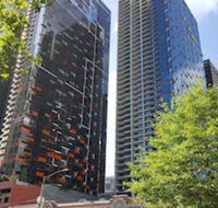 C3CBD Melbourne Apartment - Darwin Holiday