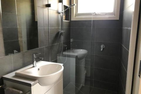 SIGNAL BOX Short Stay - Darwin Holiday 1