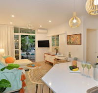 Retro Port Douglas - Darwin Holiday