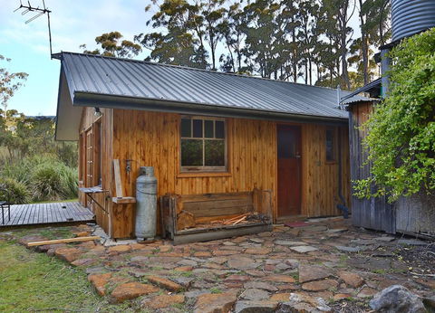 Saintys Creek Cottage - Darwin Holiday 1