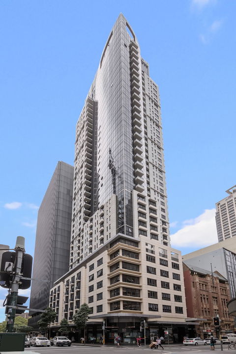 Meriton Suites Pitt Street, Sydney - Darwin Holiday 0
