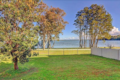 Lakes Edge Cottage - Darwin Holiday 3