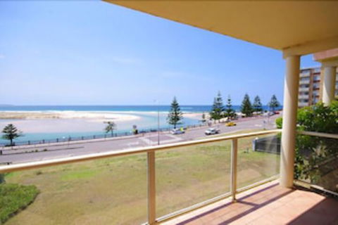 Avilla Court 2 - Darwin Holiday 1