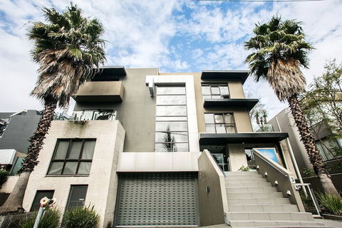 Comfy Kew Apartments - Darwin Holiday 1