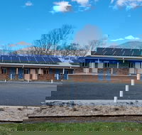 Tumbarumba Motel  Elms Restaurant - Darwin Holiday