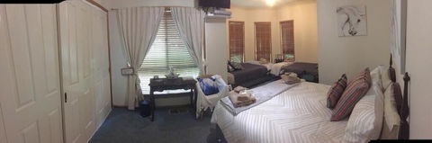 Fullcircle Farm Bed & Breakfast - Darwin Holiday 6