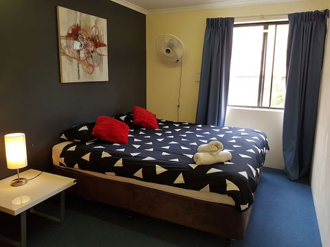 Perth City Apartment Hotel - Darwin Holiday 3