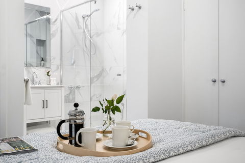 Lake Daylesford Apartments 3 - Darwin Holiday 0