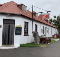 The Caledonian Inn - Darwin Holiday