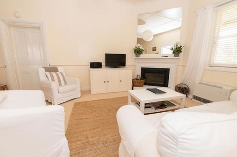 Mayfield Vineyard - Darwin Holiday 6