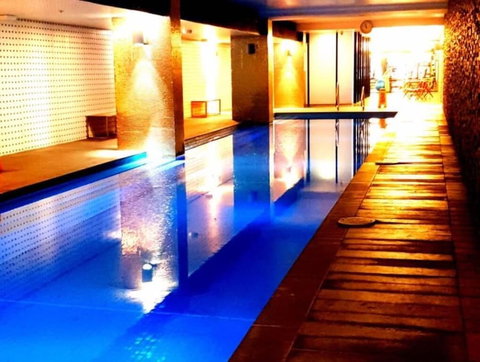 StayCentral - NGV Arts Centre Retreat - Darwin Holiday 4