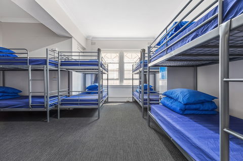 Ady's Place Backpackers - Darwin Holiday 1