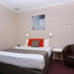 Motel Poinsettia - Darwin Holiday 0