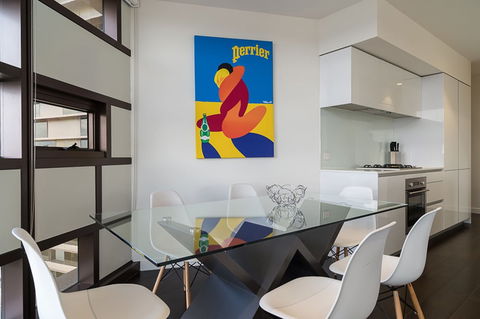 AKOM Prahran - Darwin Holiday 2