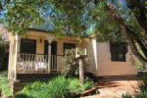 Tiffanys Country Cottages - Darwin Holiday 0