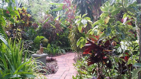 Shambhala Retreat Magnetic Island Cottages - Darwin Holiday 4